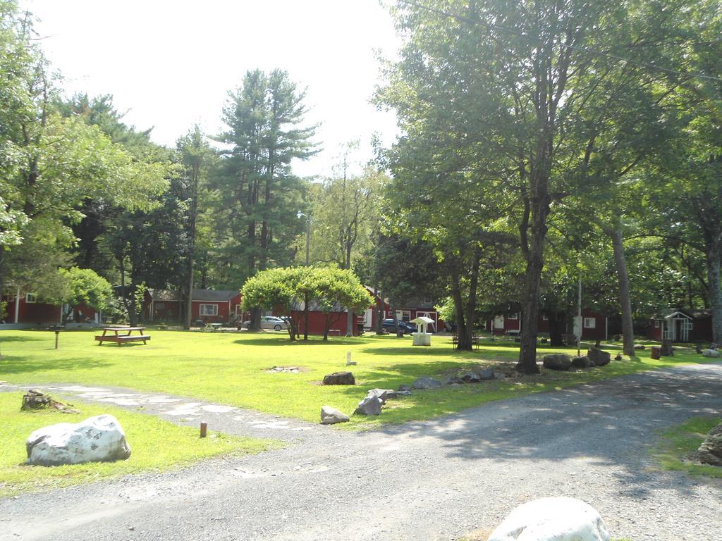 Flower Field Inn And Cottages Stroudsburg Exteriér fotografie