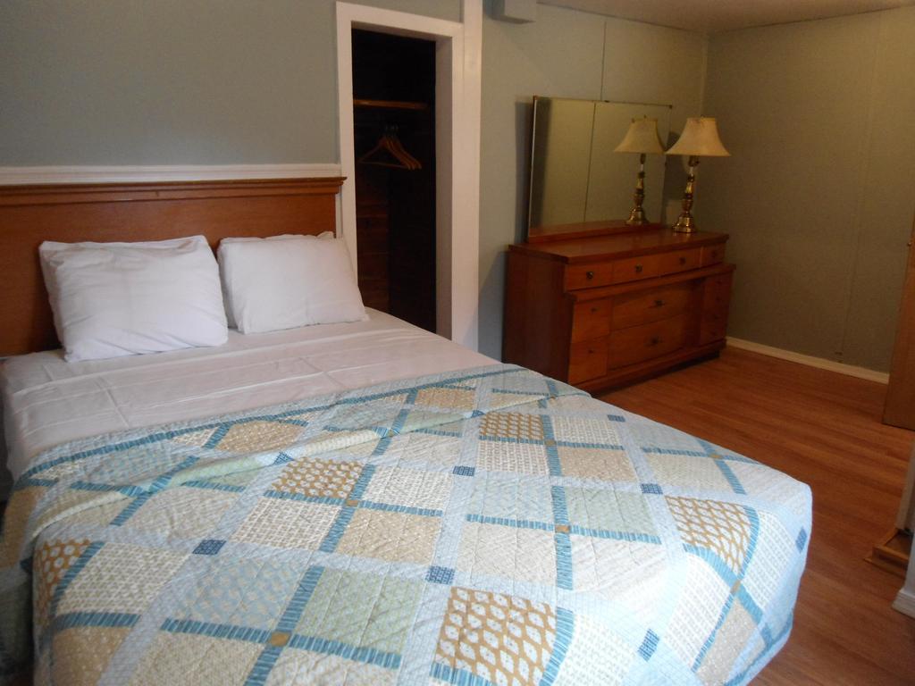Flower Field Inn And Cottages Stroudsburg Exteriér fotografie